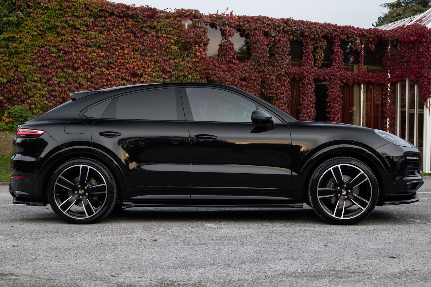 Used Porsche Cayenne 2023 for sale - 76042952: Photo 19