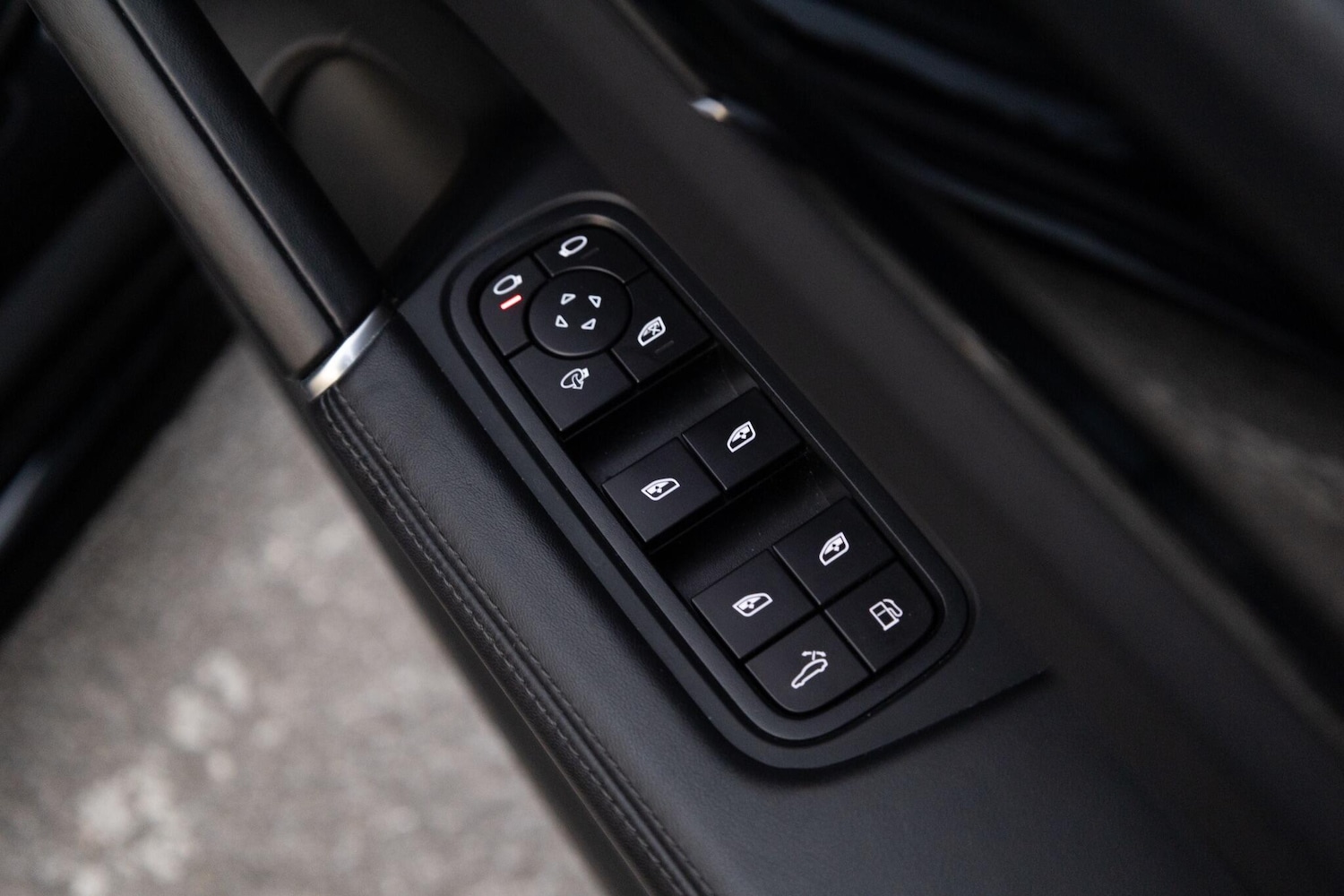 Used Porsche Cayenne 2023 for sale - 76042952: Photo 26