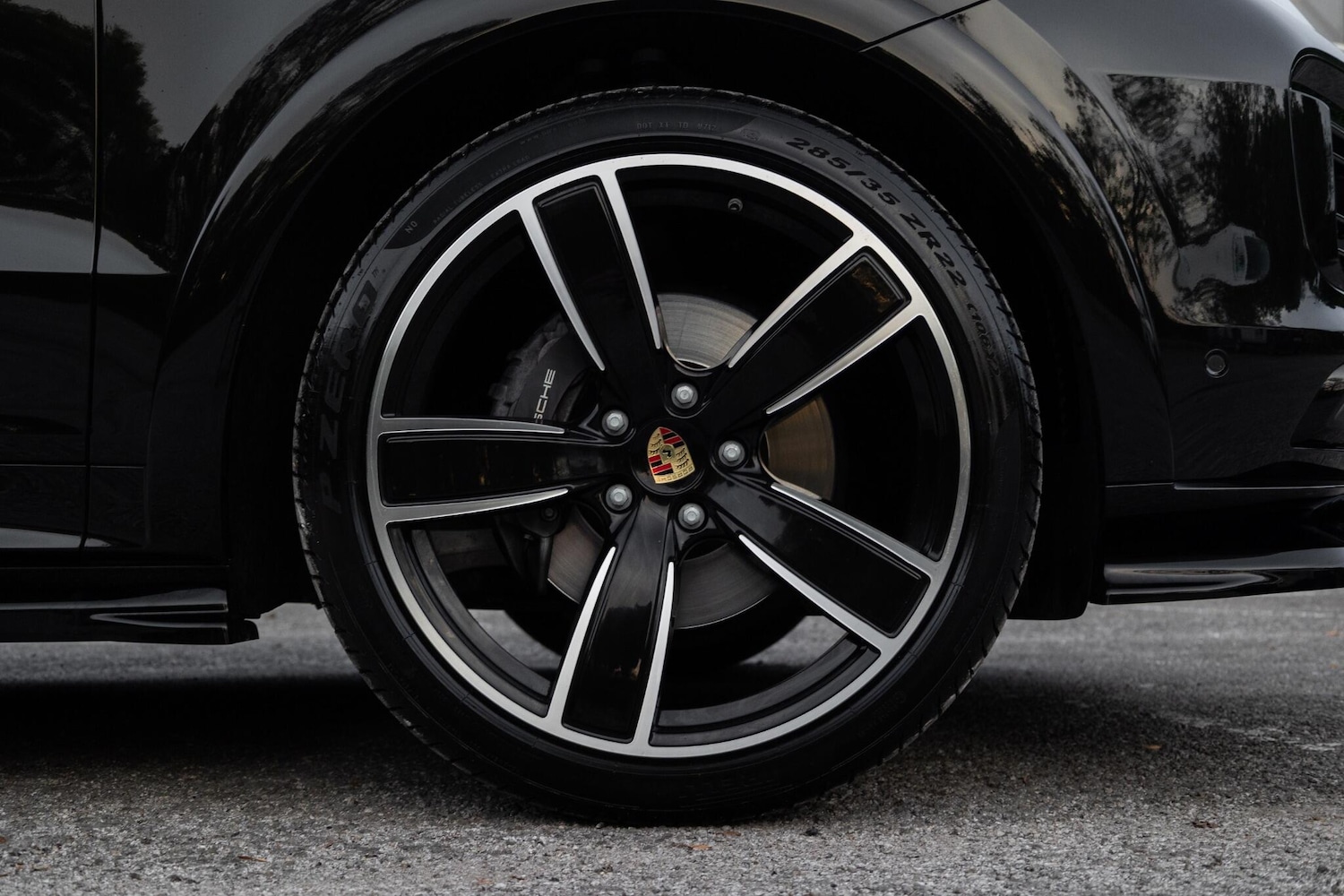 Used Porsche Cayenne 2023 for sale - 76042952: Photo 28