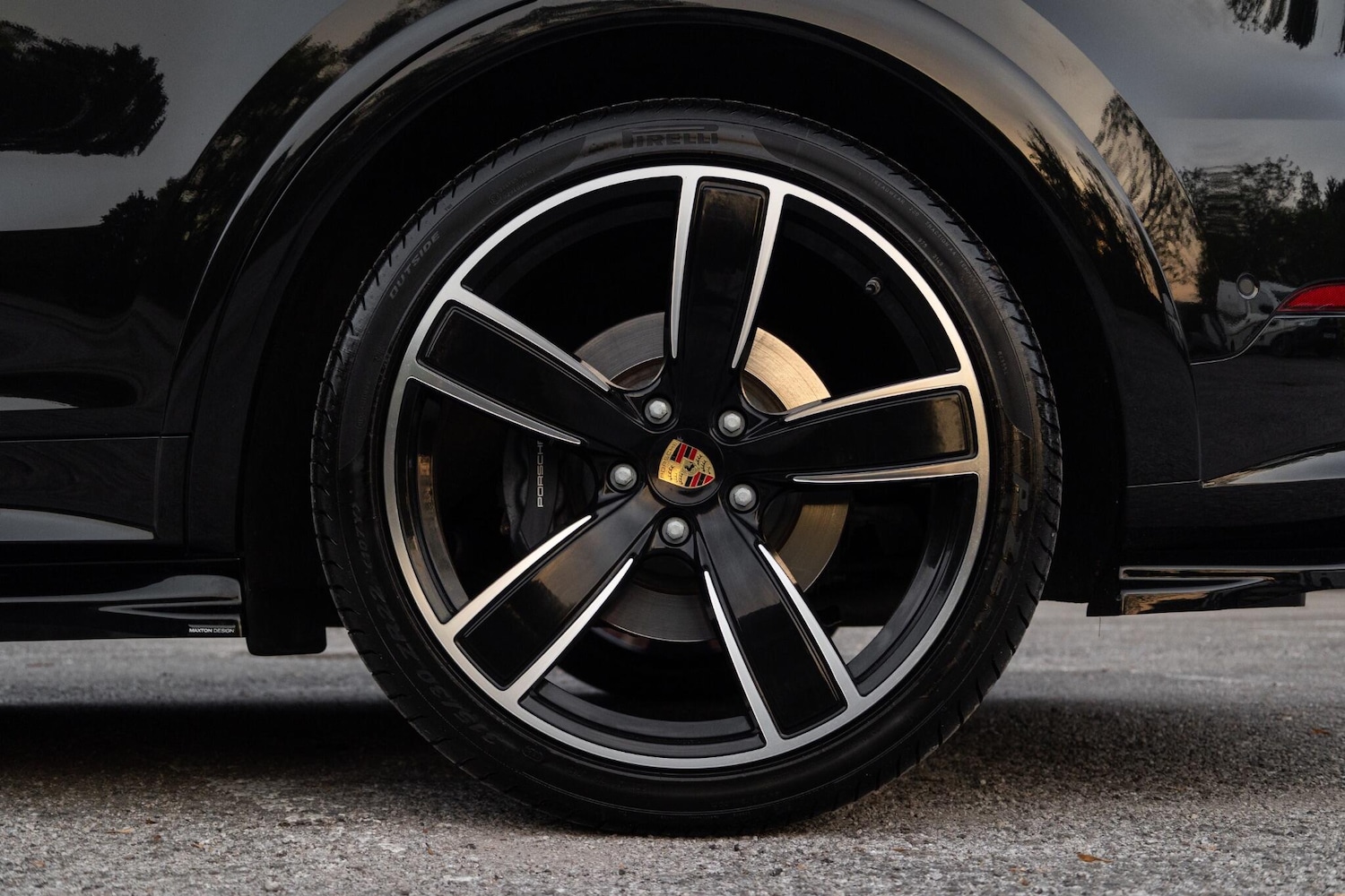 Used Porsche Cayenne 2023 for sale - 76042952: Photo 30