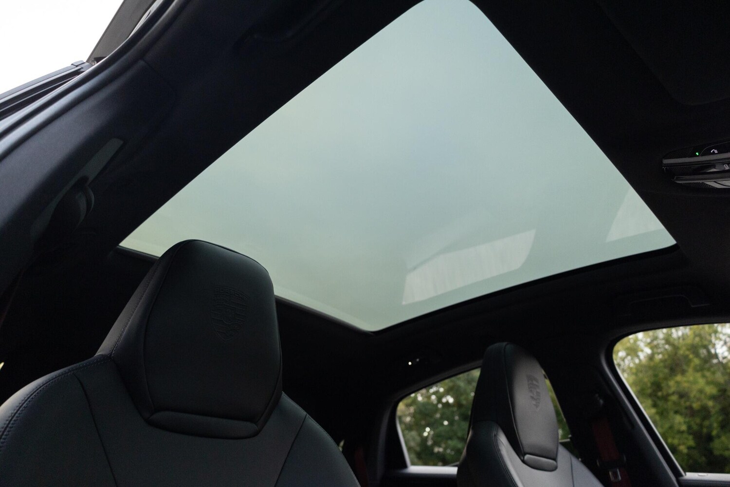 Used Porsche Cayenne 2023 for sale - 76042952: Photo 40