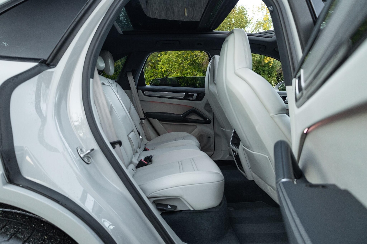 Used Porsche Cayenne 2022 for sale - 76349740: Photo 13