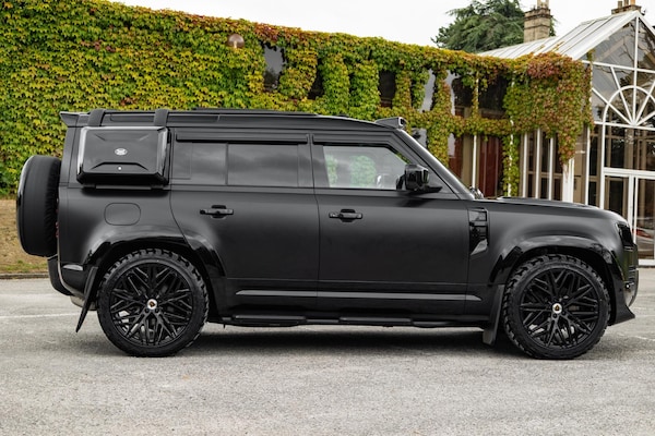 Used Land Rover Defender 110 2025 for sale - 76032531: Photo 8