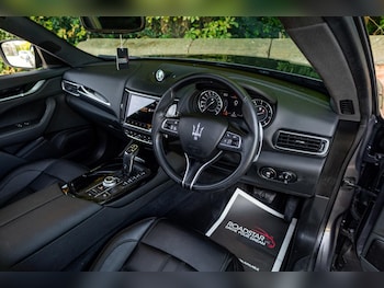 Used Maserati Levante 2021 for sale - 75506880: Photo