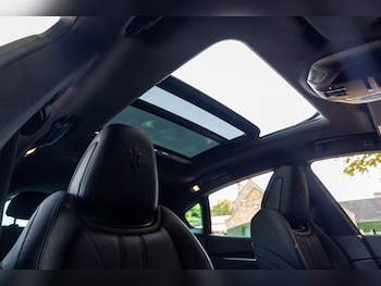 Used Maserati Levante 2021 for sale - 75506880: Photo