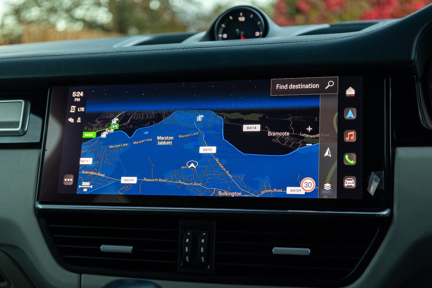 Used Porsche Cayenne for sale - 76995654: Photo 30