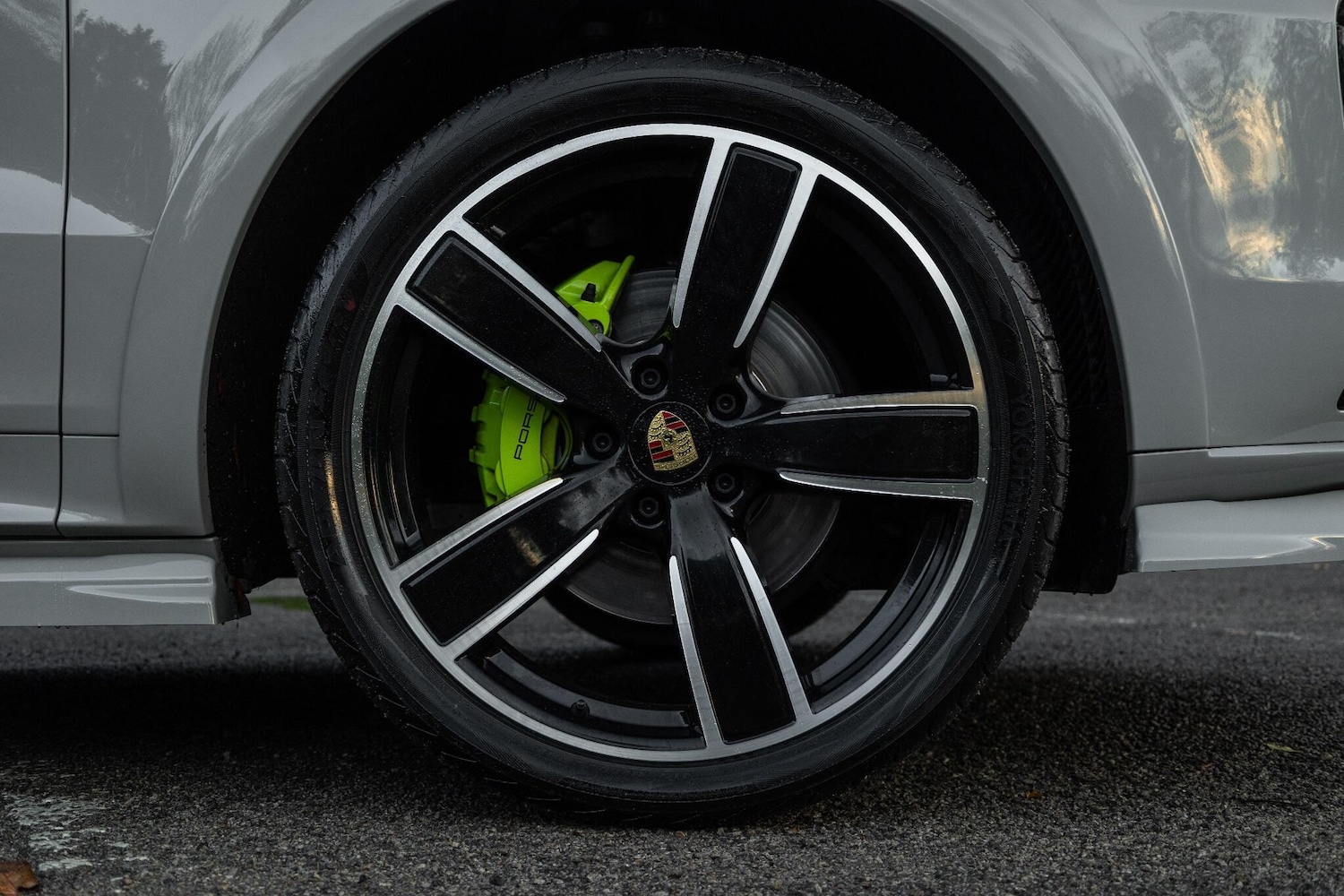 Used Porsche Cayenne for sale - 76995654: Photo 32