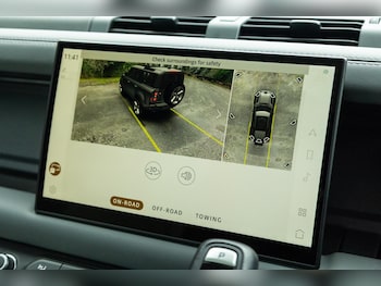 Used Land Rover Defender 110 2024 for sale - 76786834: Photo