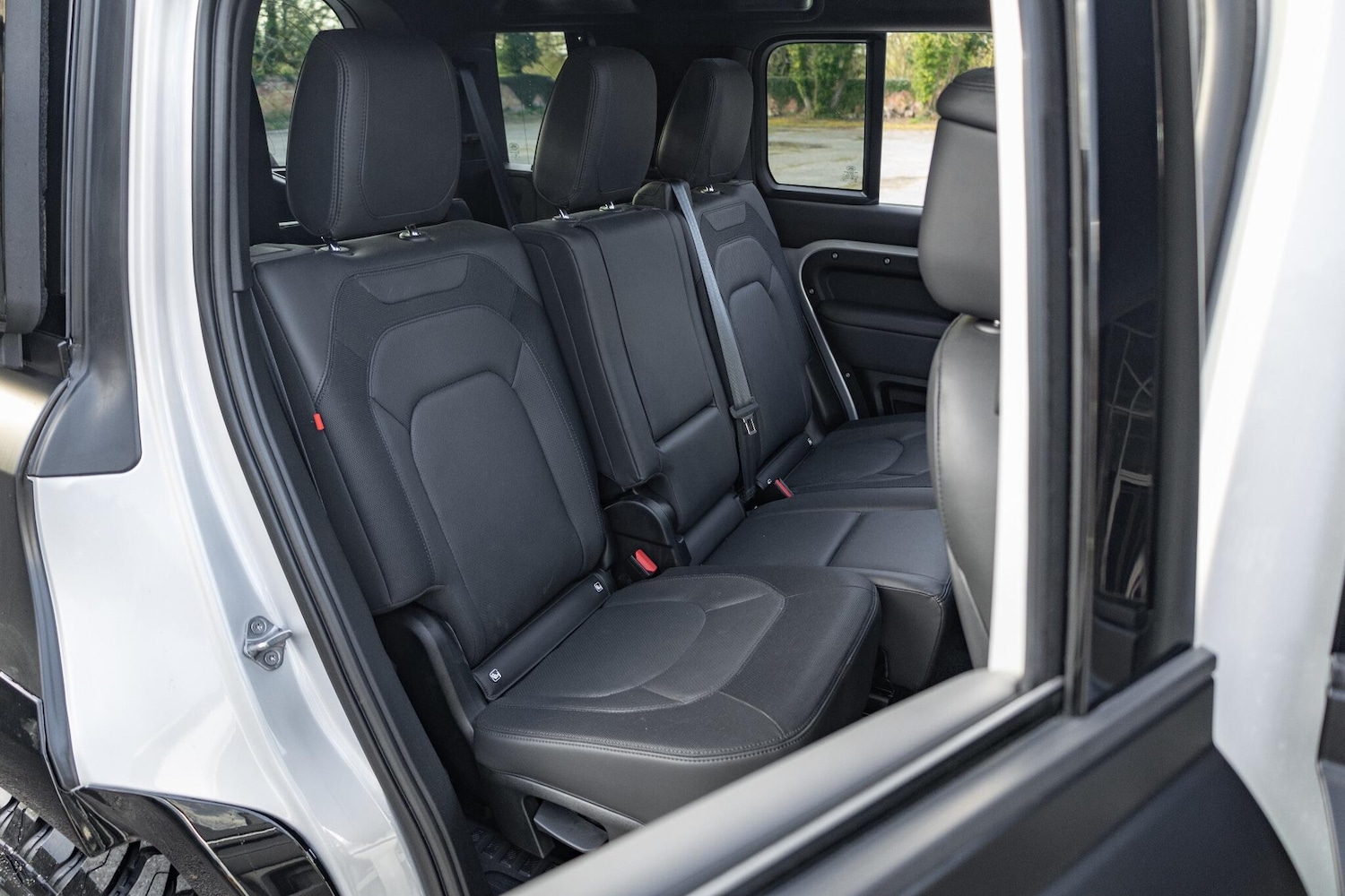 Used Land Rover Defender 110 2024 for sale - 76537962: Photo 13