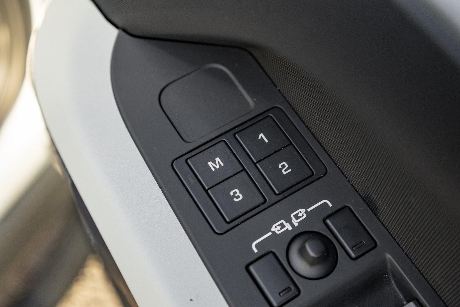 Used Land Rover Defender 110 2024 for sale - 76537962: Photo 17