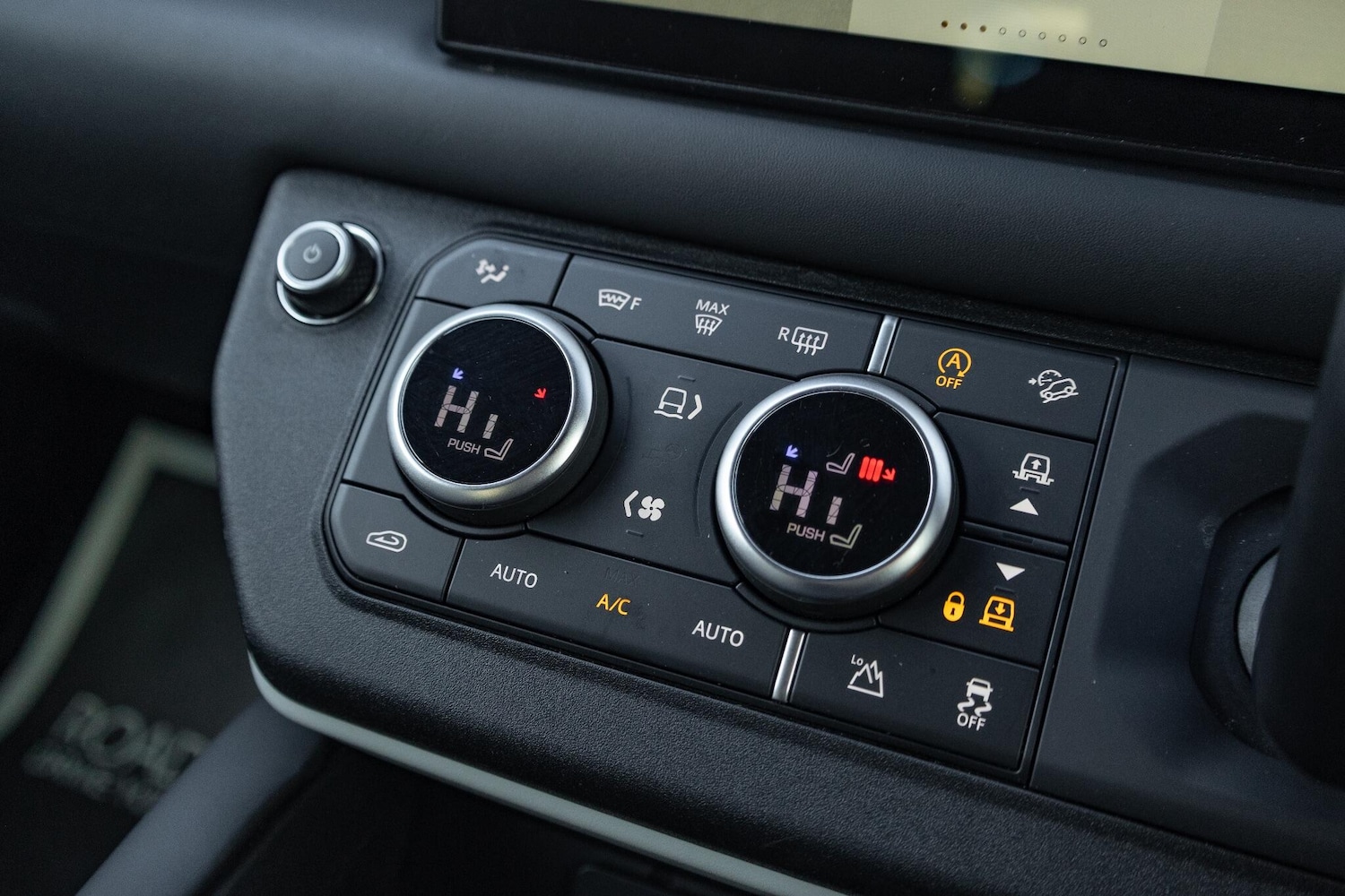 Used Land Rover Defender 110 2024 for sale - 76537962: Photo 22