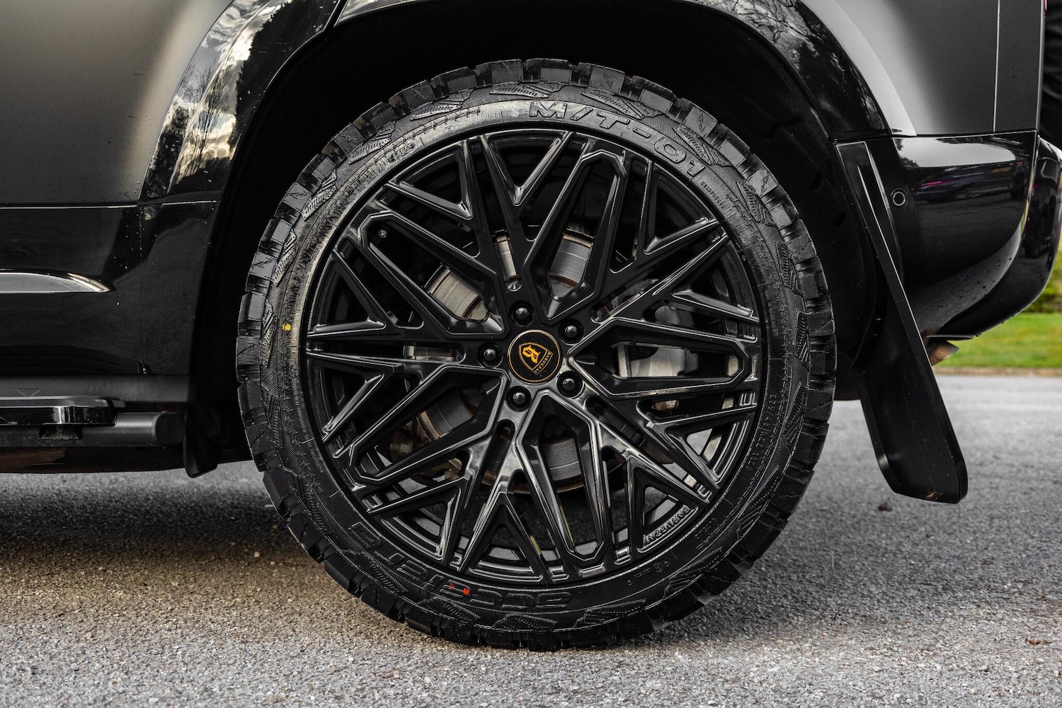 Used Land Rover Defender 110 2024 for sale - 76537962: Photo 27