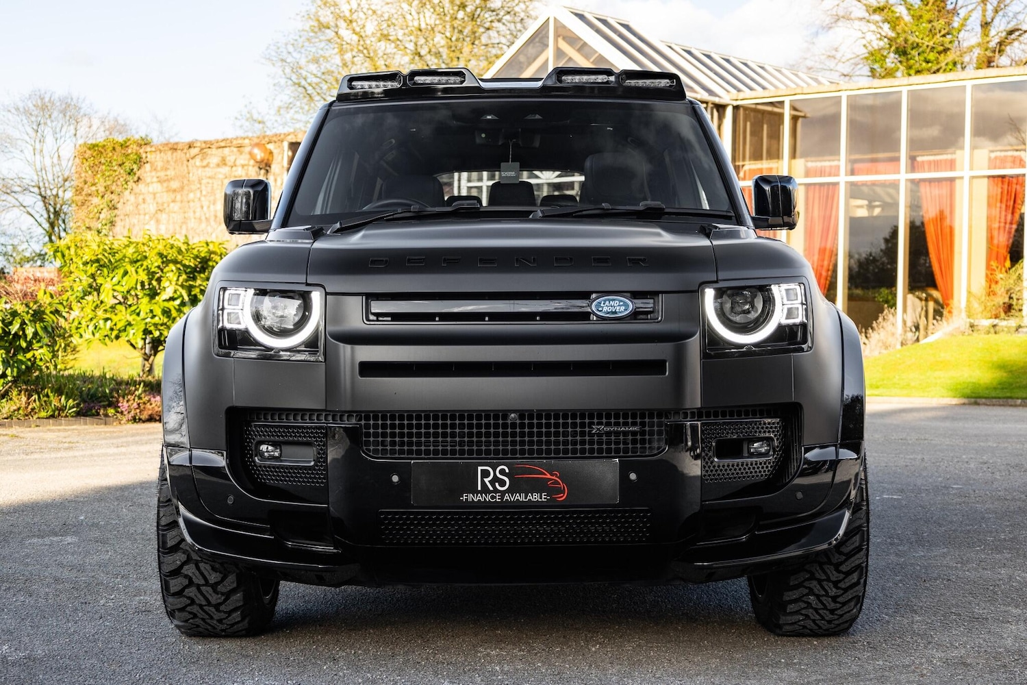 Used Land Rover Defender 110 2024 for sale - 76537962: Photo 3