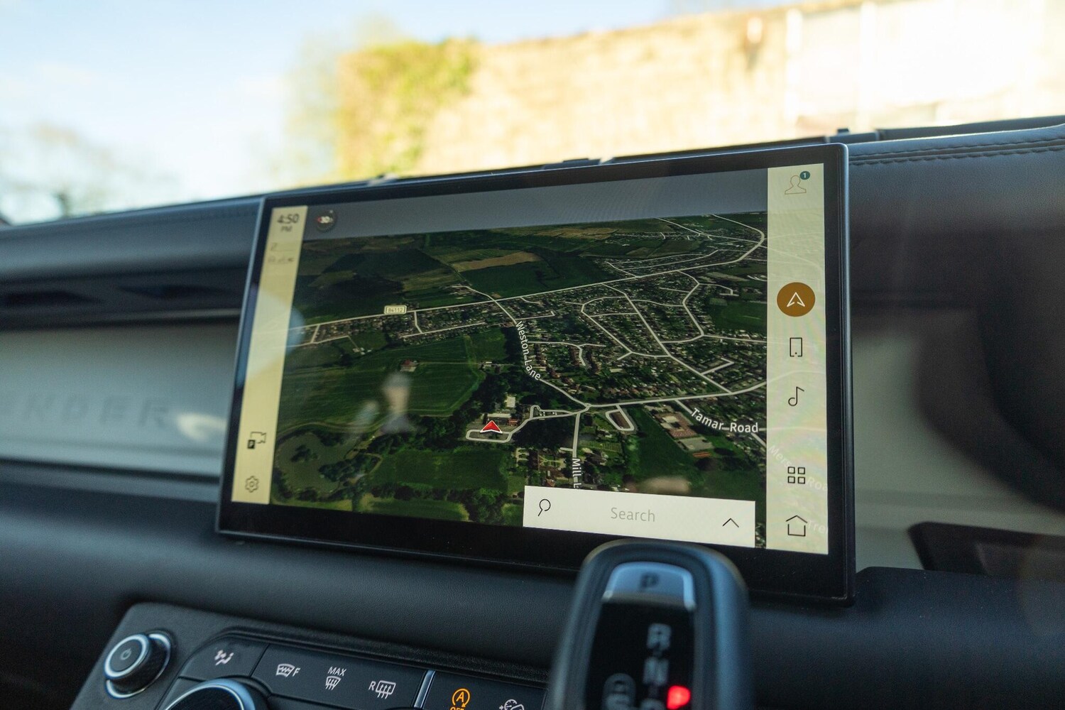 Used Land Rover Defender 110 2024 for sale - 76537962: Photo 31