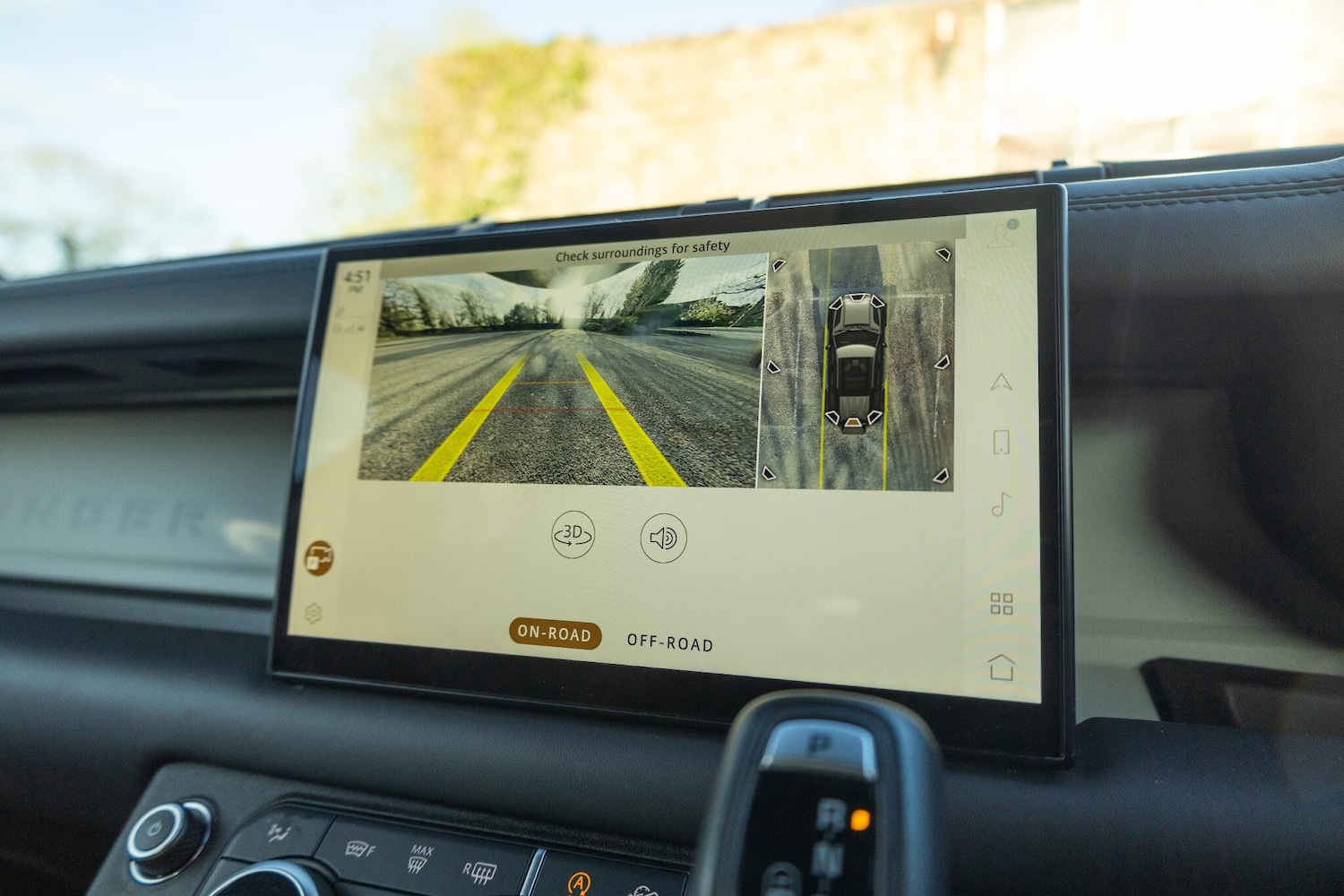 Used Land Rover Defender 110 2024 for sale - 76537962: Photo 35