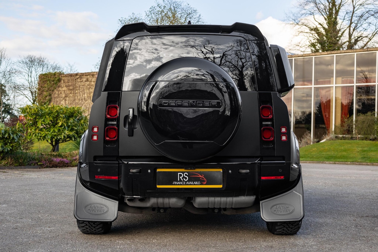 Used Land Rover Defender 110 2024 for sale - 76537962: Photo 7