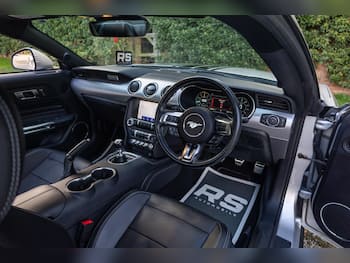 Used Ford Mustang 2020 for sale - 79612960: Photo