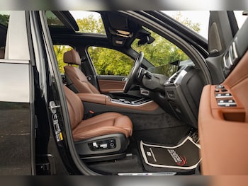 Used BMW X5 2023 for sale - 76409059: Photo