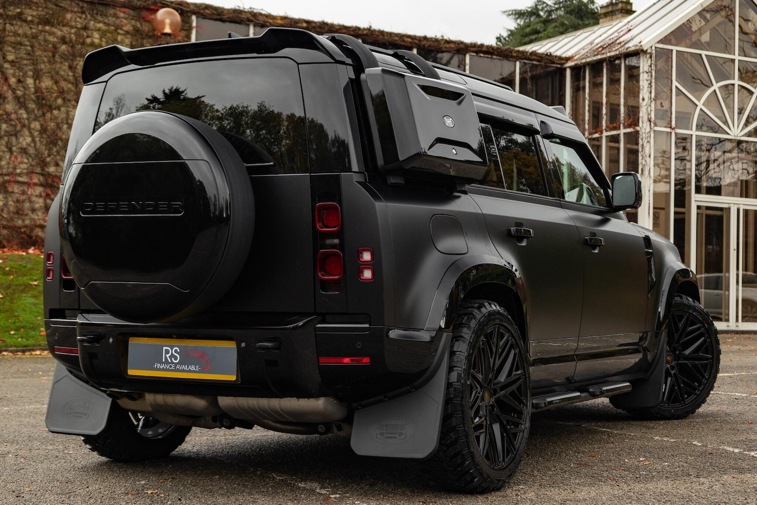 Used Land Rover Defender 2023 for sale - 76991721: Photo 27