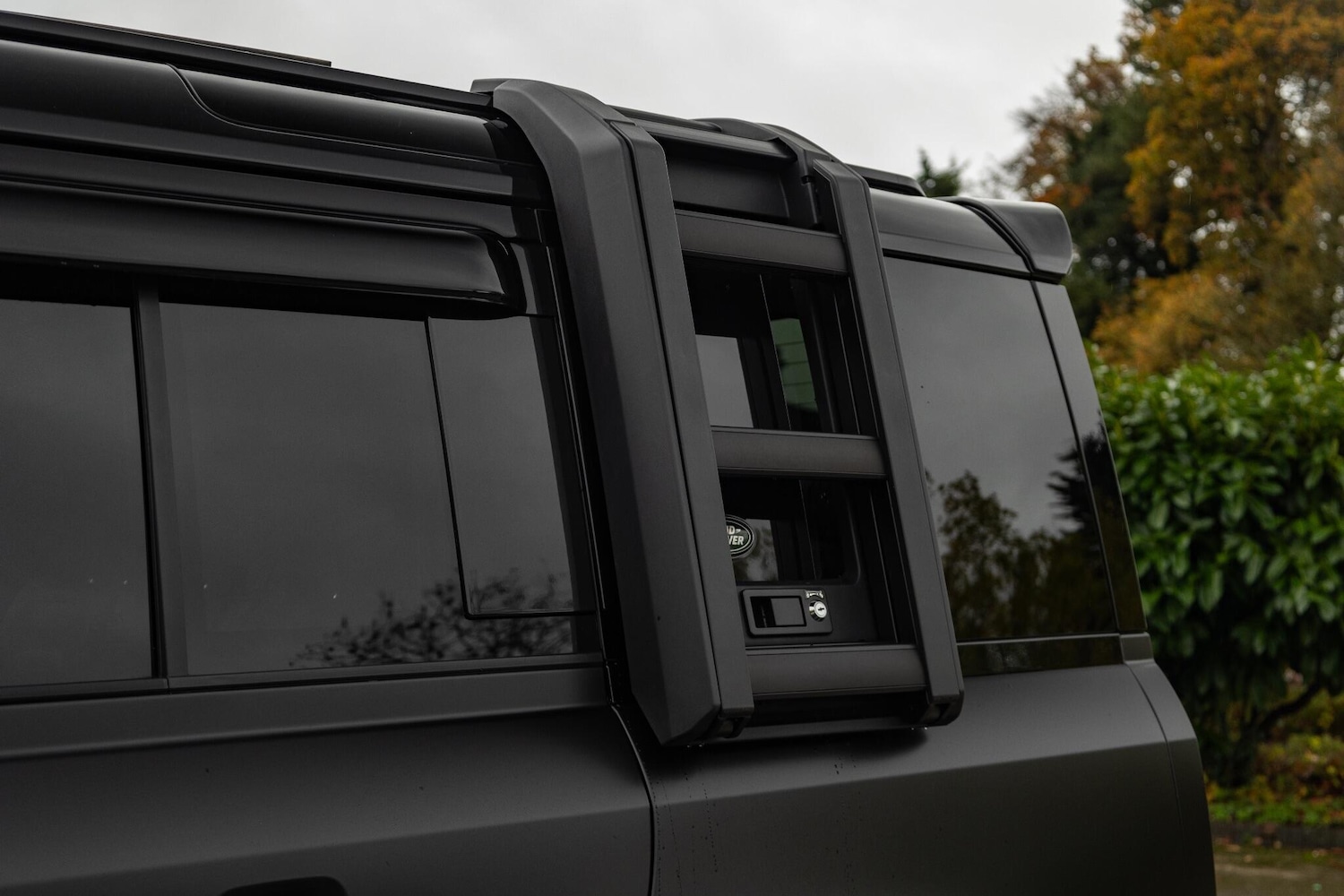 Used Land Rover Defender 2023 for sale - 76991721: Photo 51