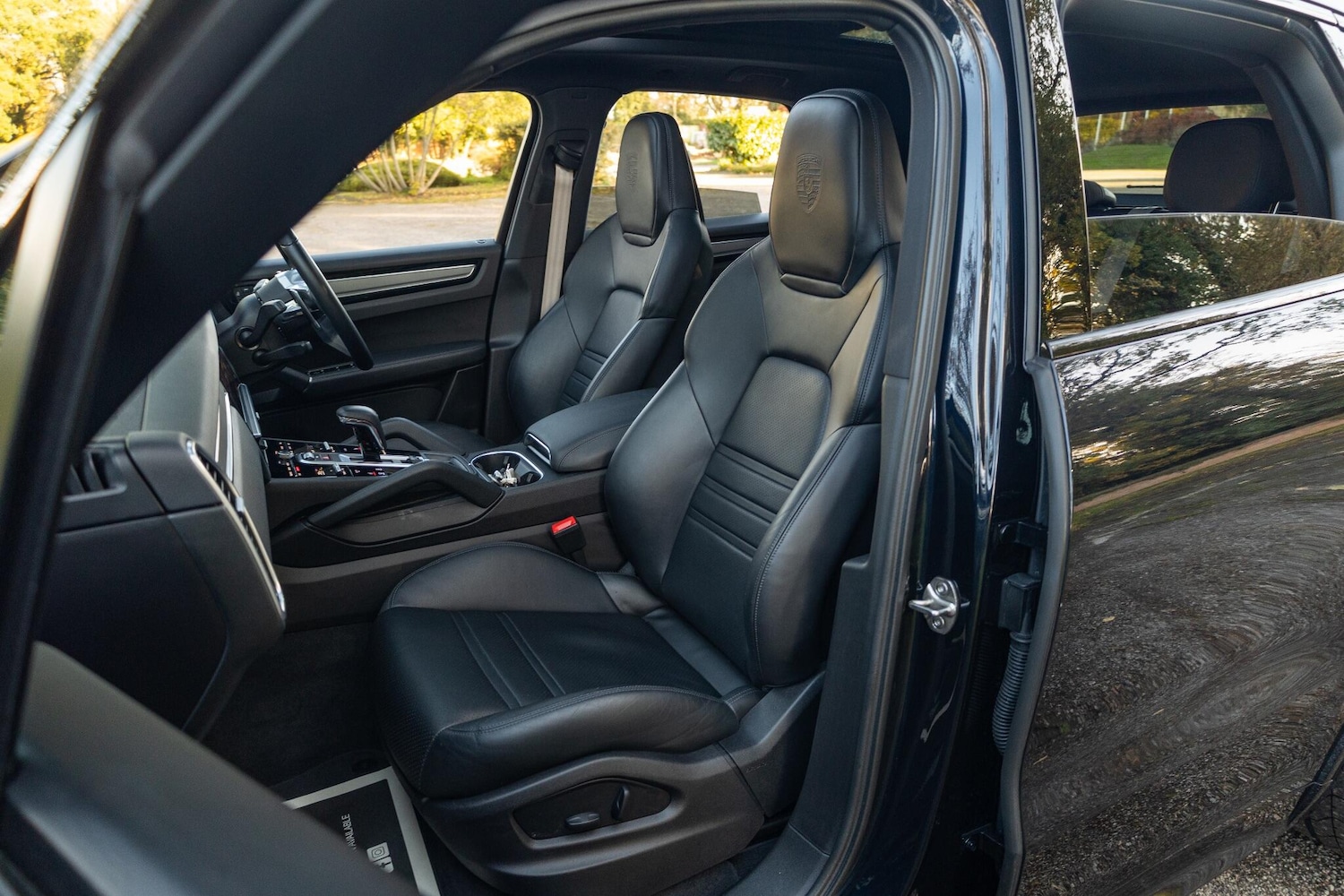 Used Porsche Cayenne 2023 for sale - 76349842: Photo 16