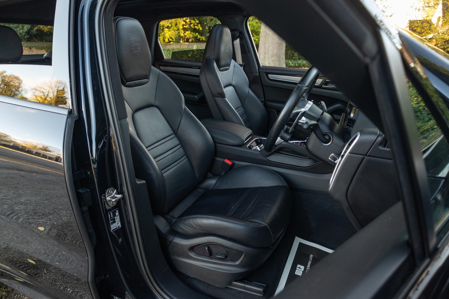 Used Porsche Cayenne 2023 for sale - 76349842: Photo 18