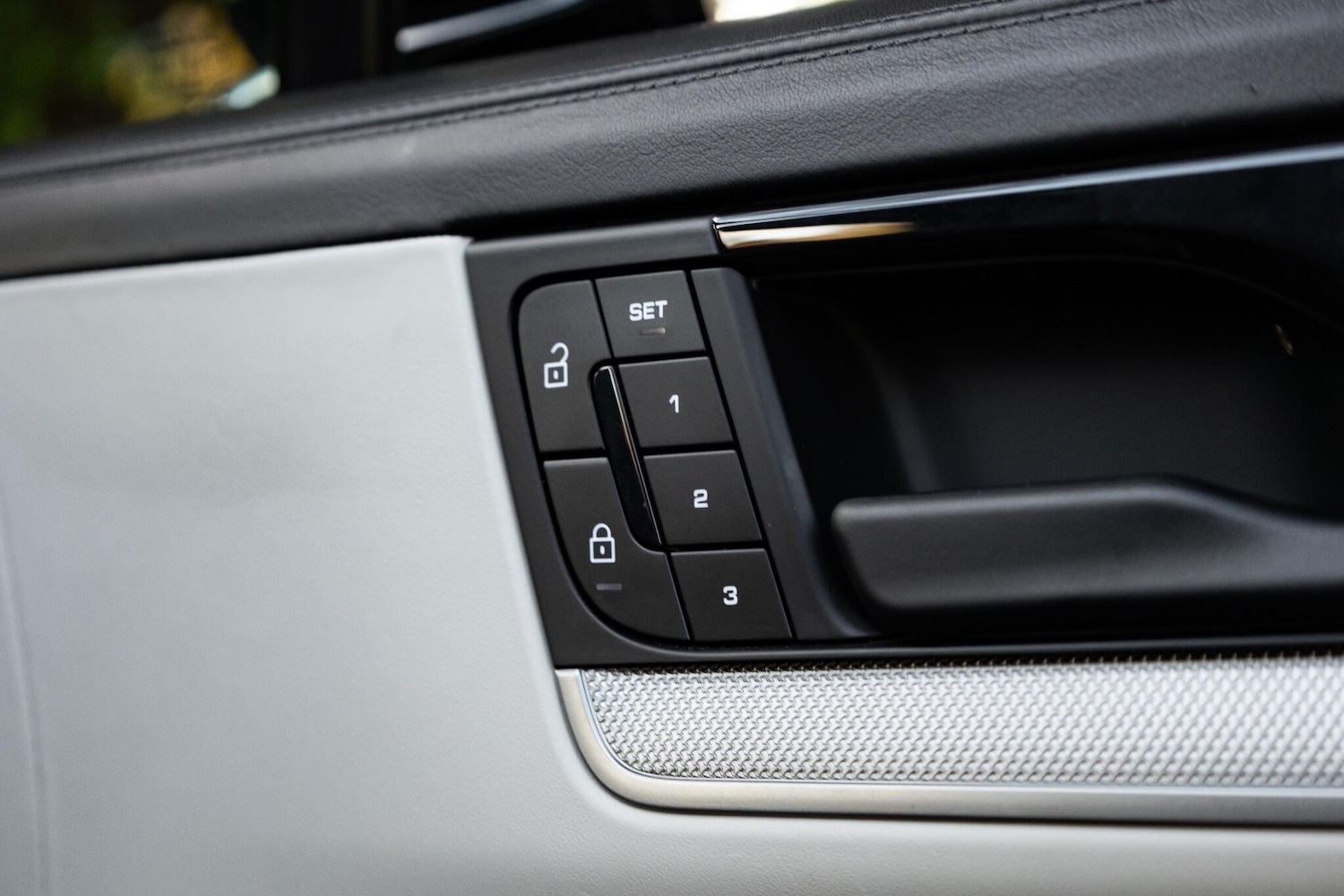 Used Porsche Cayenne 2023 for sale - 76158686: Photo 15