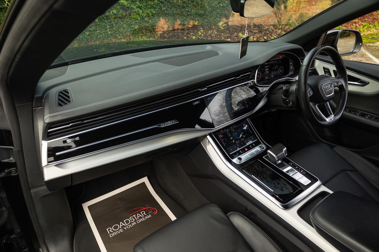 Used Audi Q8 2022 for sale - 76866337: Photo 12