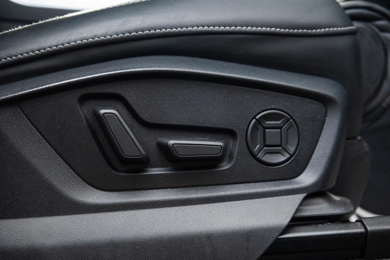 Used Audi Q8 2022 for sale - 76866337: Photo 18