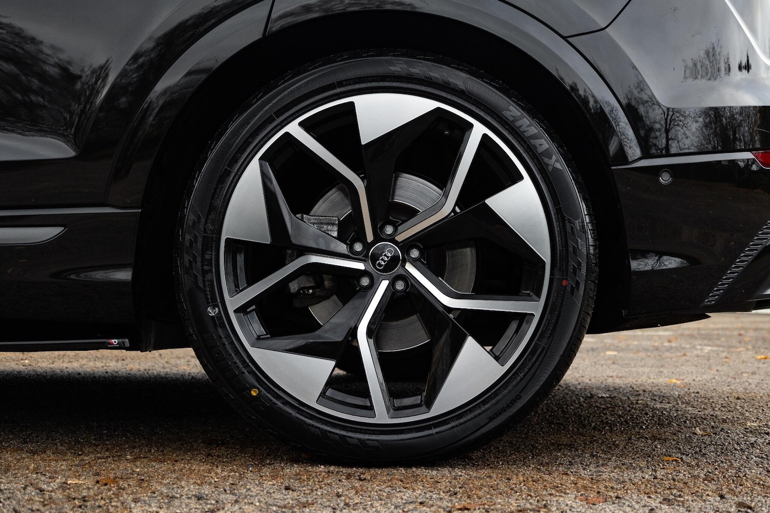 Used Audi Q8 2022 for sale - 76866337: Photo 29