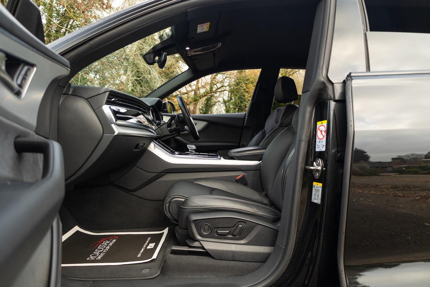 Used Audi Q8 2022 for sale - 76866337: Photo 37