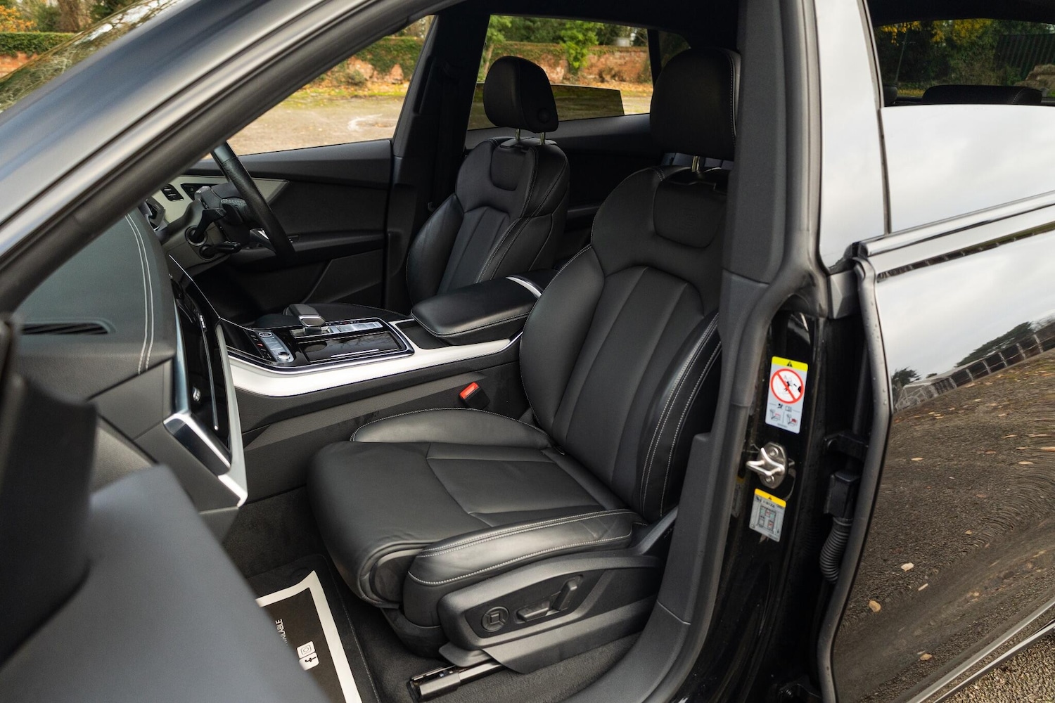 Used Audi Q8 2022 for sale - 76866337: Photo 40