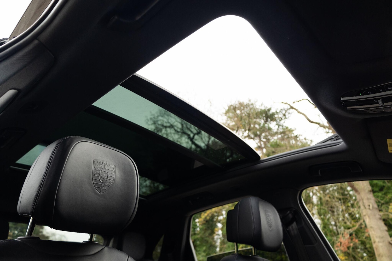 Used Porsche Cayenne 2022 for sale - 76473173: Photo 40