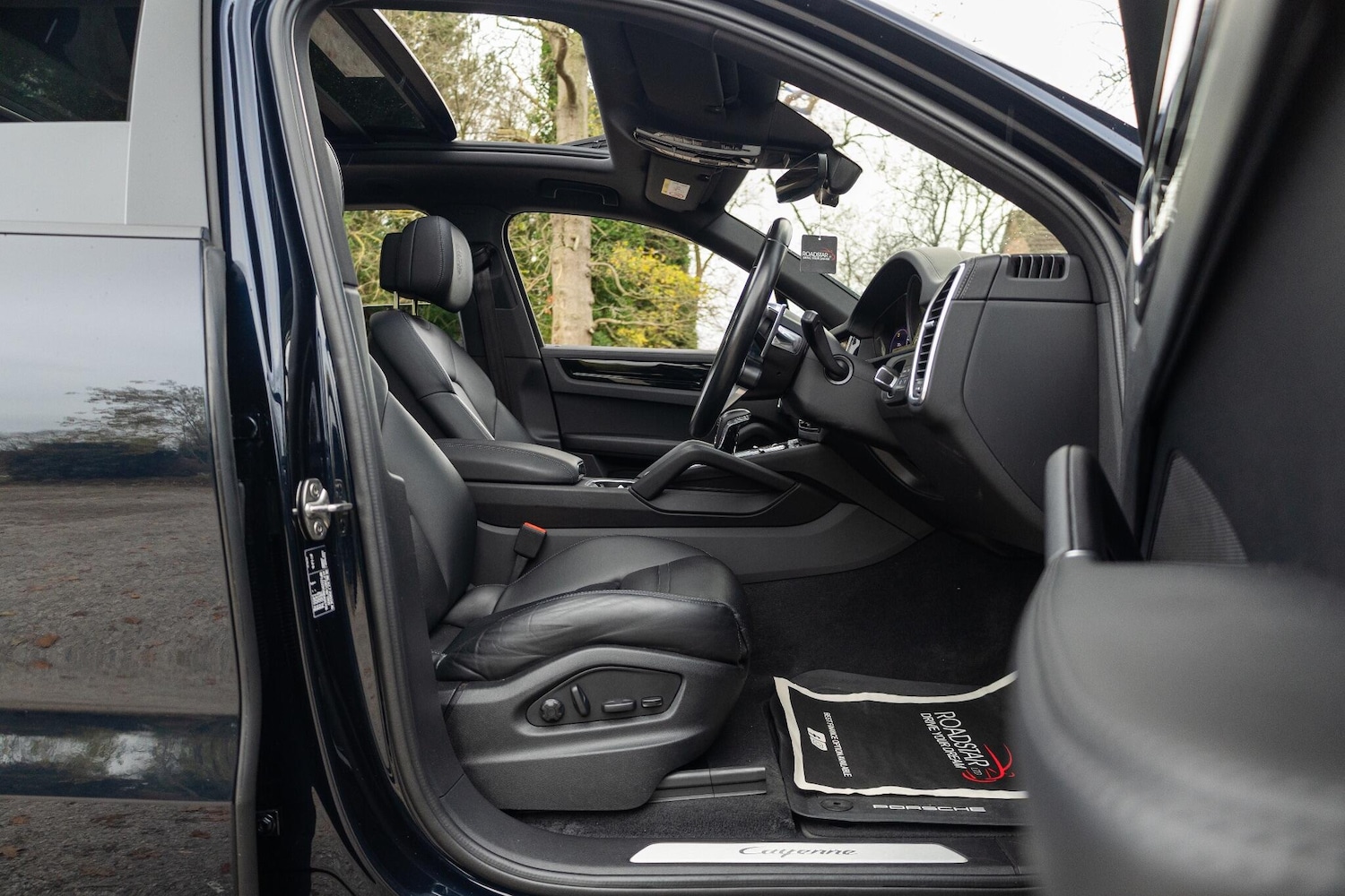 Used Porsche Cayenne 2022 for sale - 76473173: Photo 43