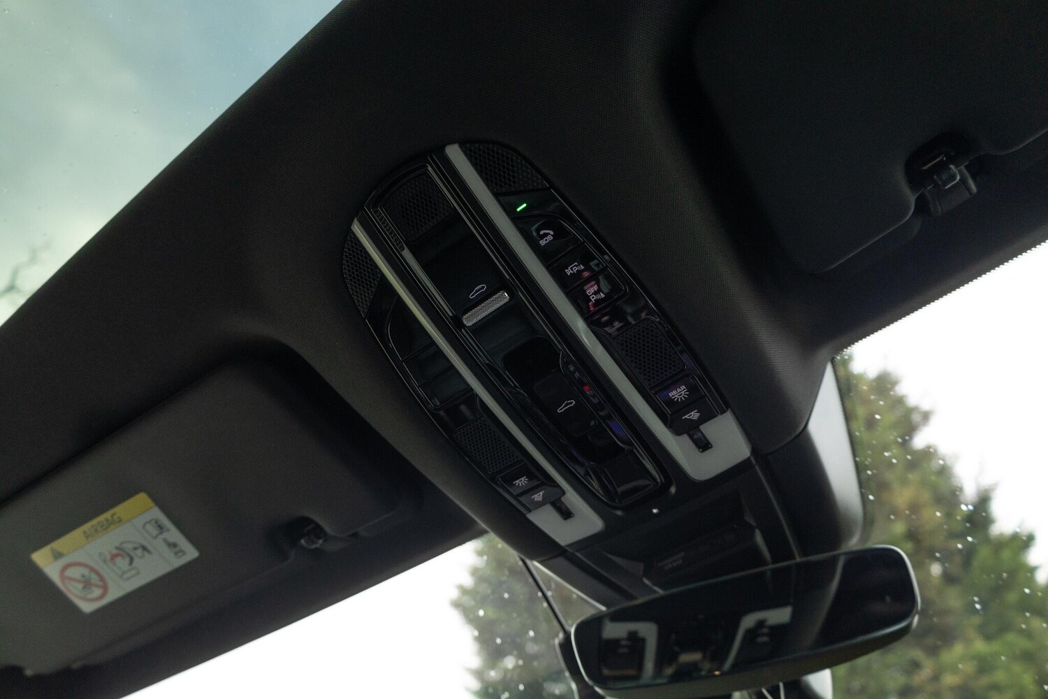 Used Porsche Cayenne 2022 for sale - 76473173: Photo 44