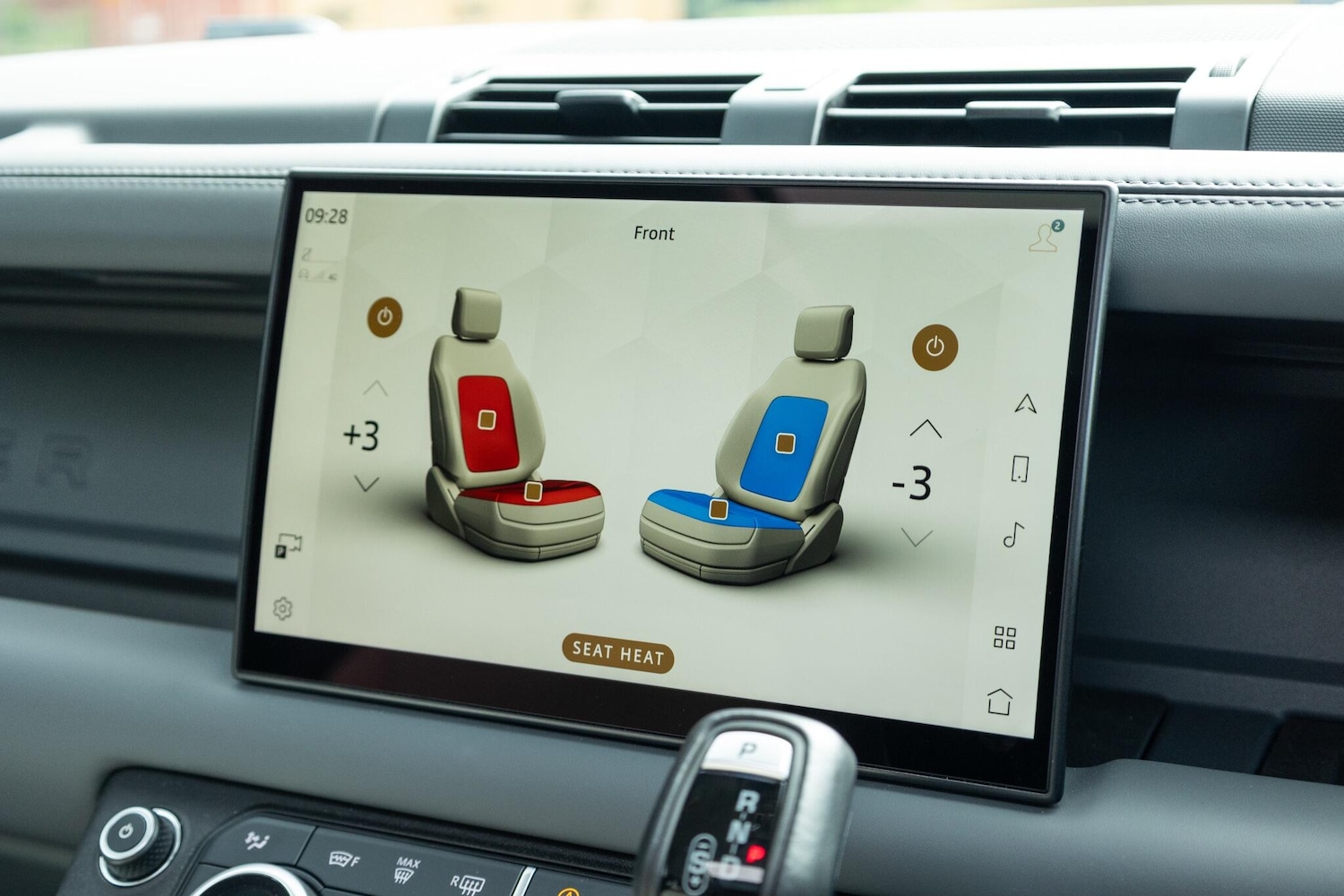 Used Land Rover Defender 2023 for sale - 77254920: Photo 15