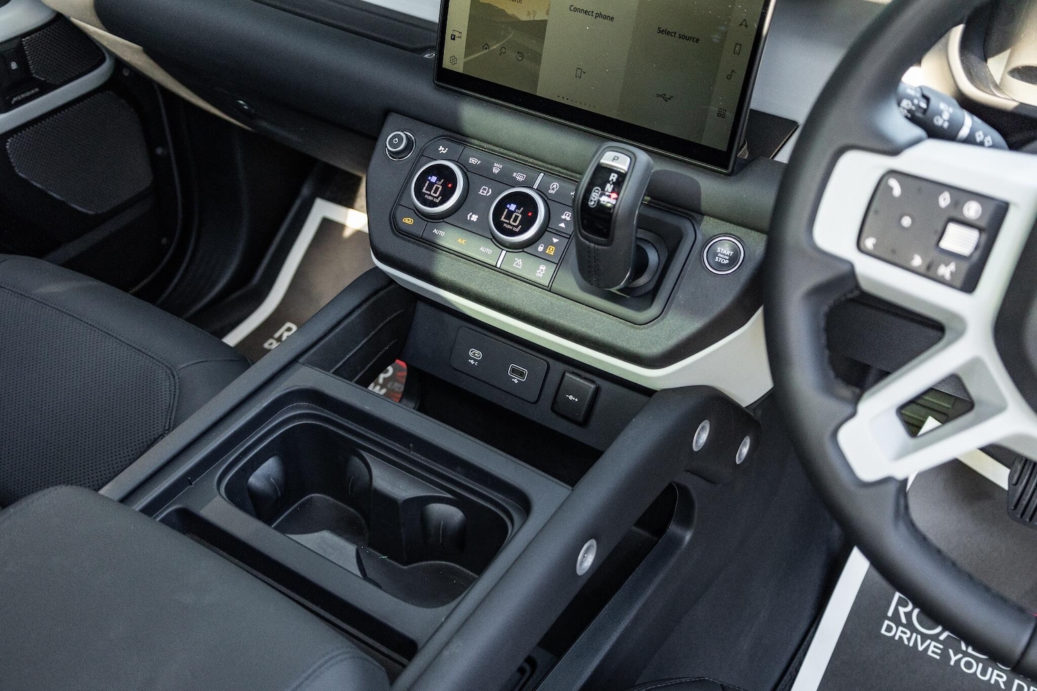 Used Land Rover Defender 2023 for sale - 77254920: Photo 43