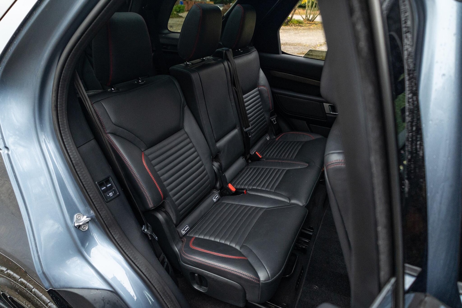 Used Land Rover Discovery 2019 for sale - 76702085: Photo 12