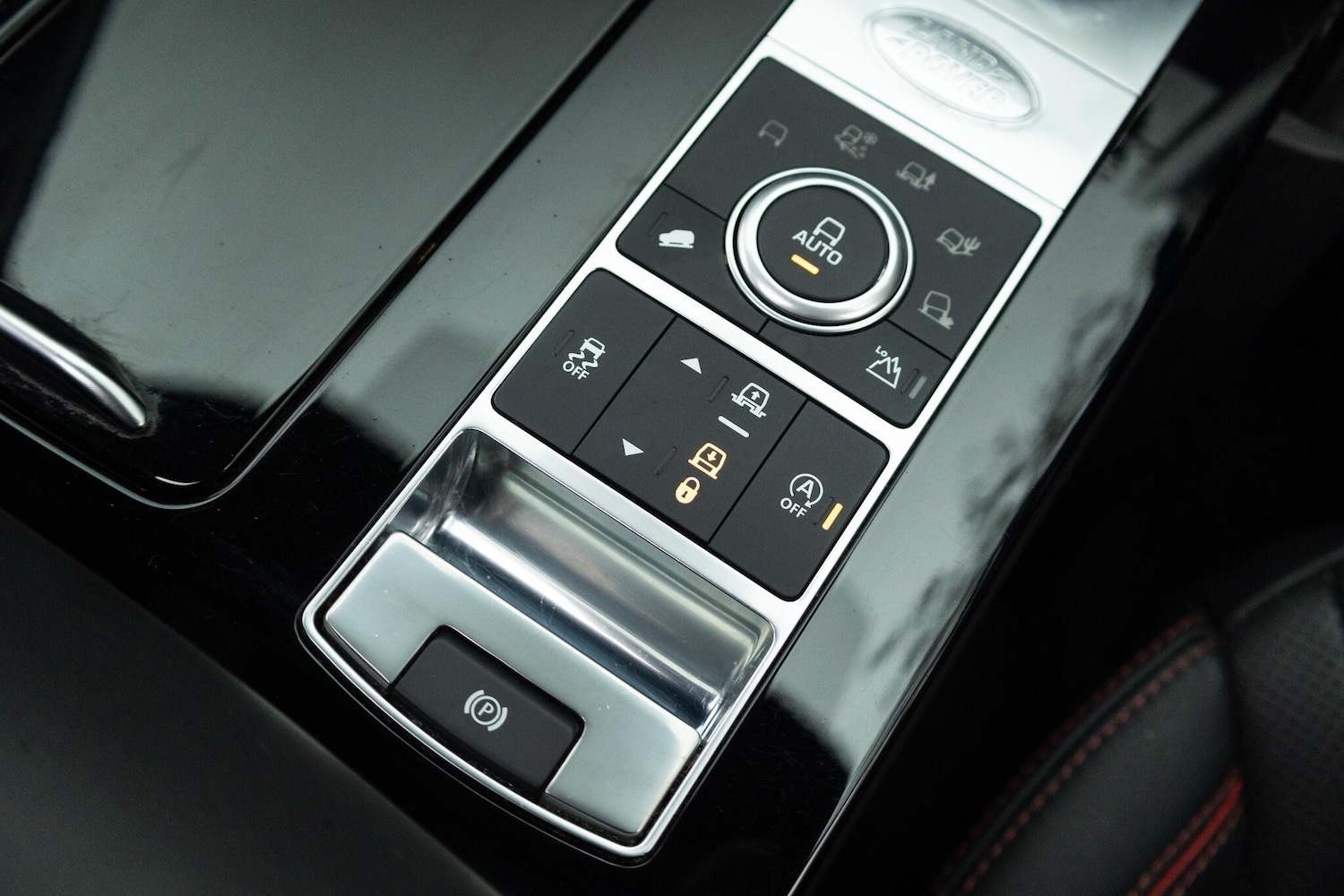 Used Land Rover Discovery 2019 for sale - 76702085: Photo 26