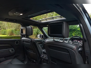 Used Land Rover Discovery 2019 for sale - 76702085: Photo