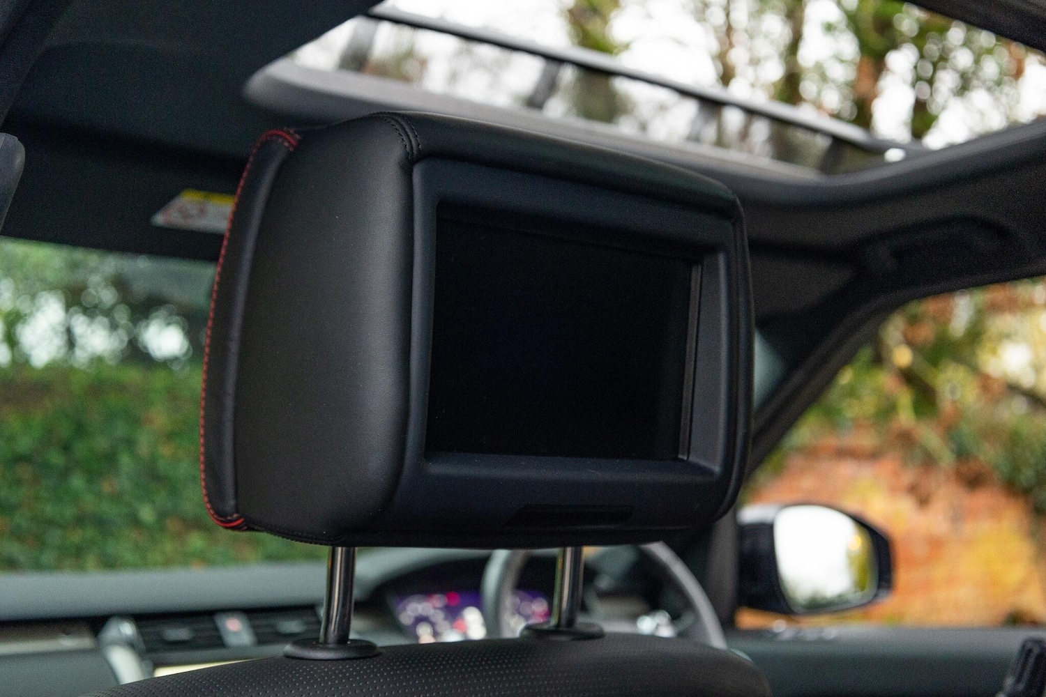 Used Land Rover Discovery 2019 for sale - 76702085: Photo 34