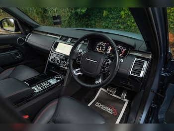 Used Land Rover Discovery 2019 for sale - 76702085: Photo