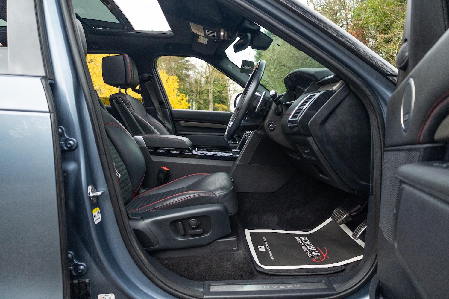 Used Land Rover Discovery 2019 for sale - 76702085: Photo 5