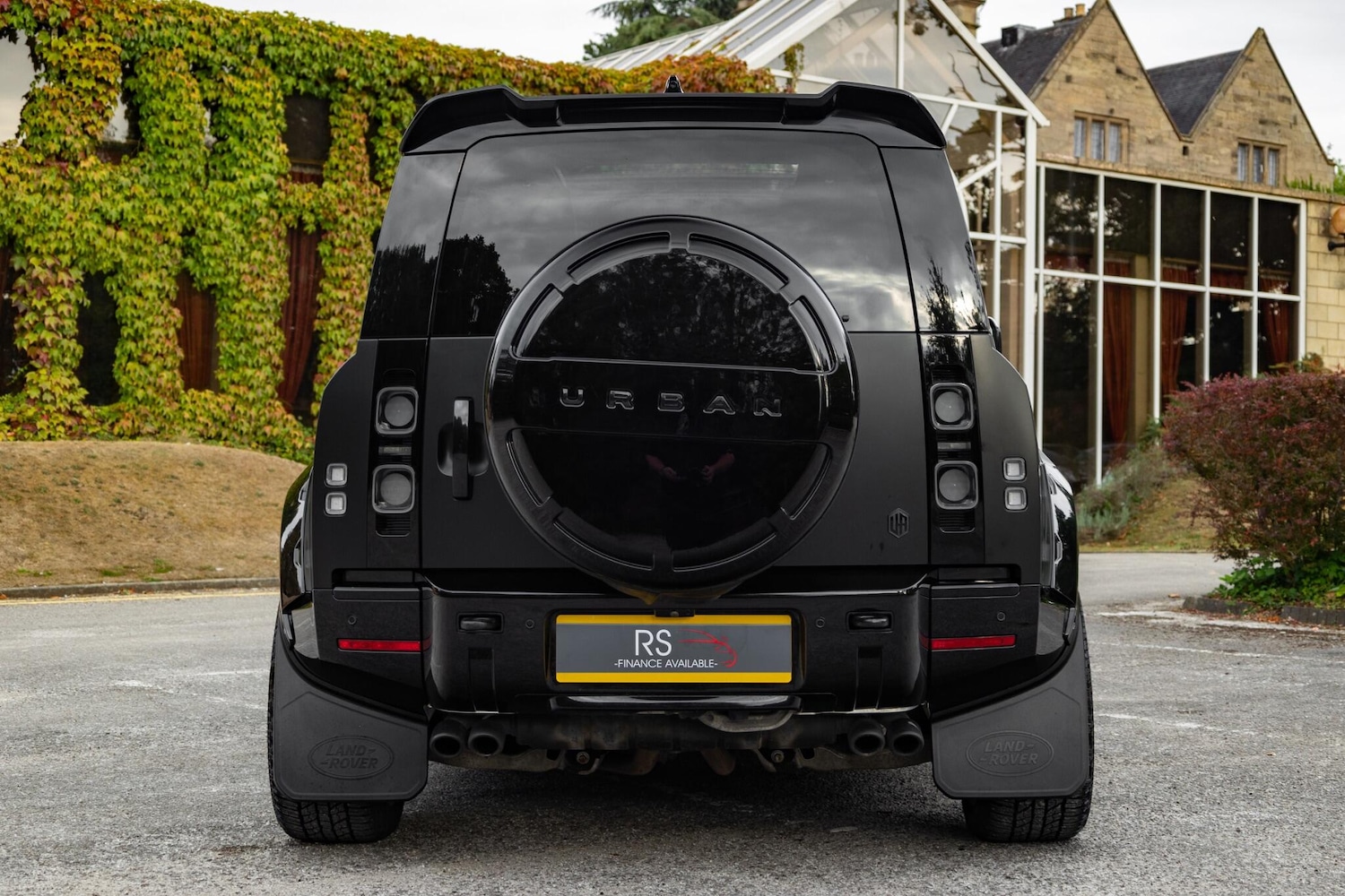 Used Land Rover Defender 2022 for sale - 76987612: Photo 18