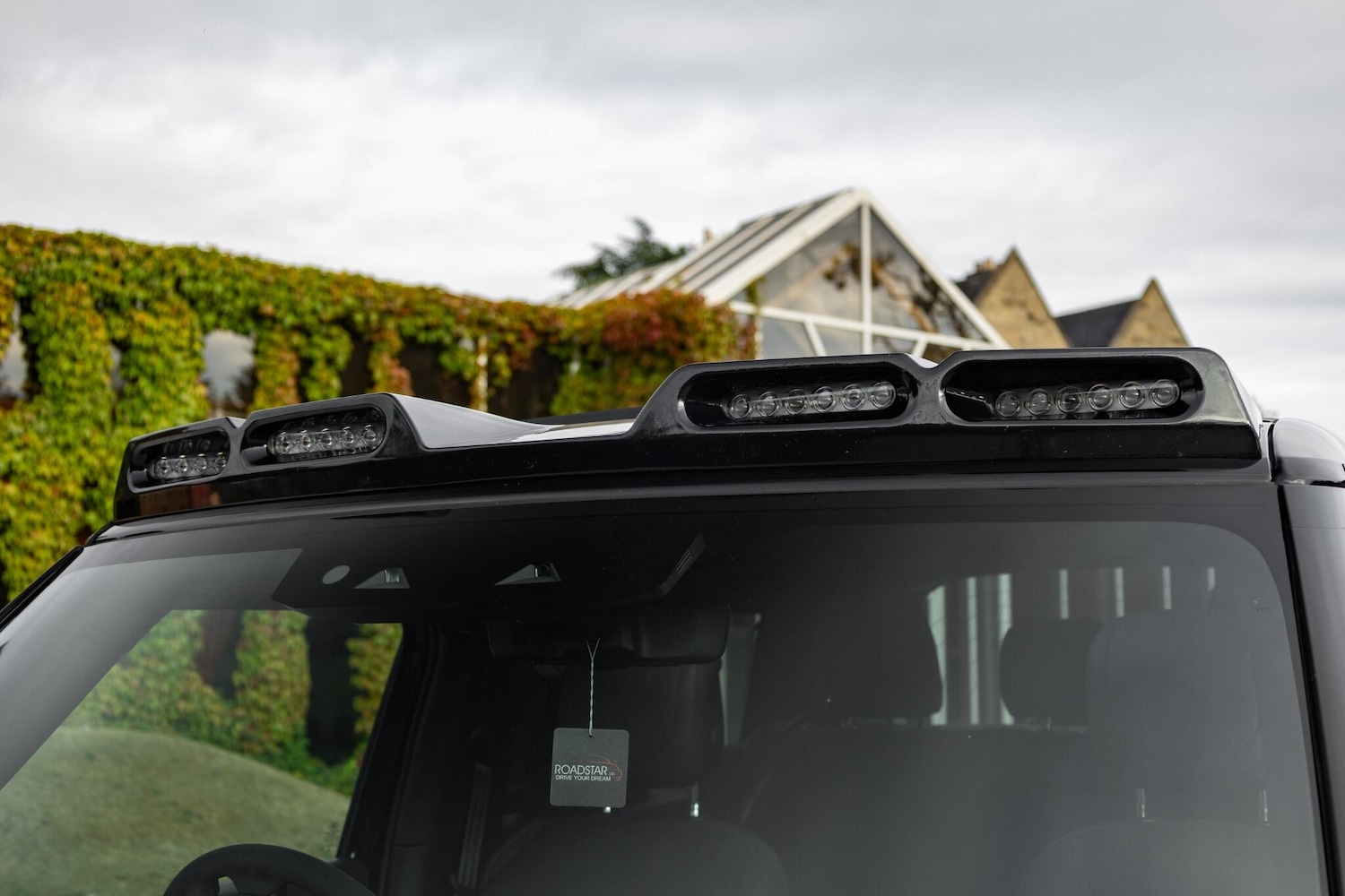 Used Land Rover Defender 2022 for sale - 76987612: Photo 24