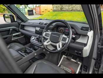 Used Land Rover Defender 110 2020 for sale - 74433495: Photo