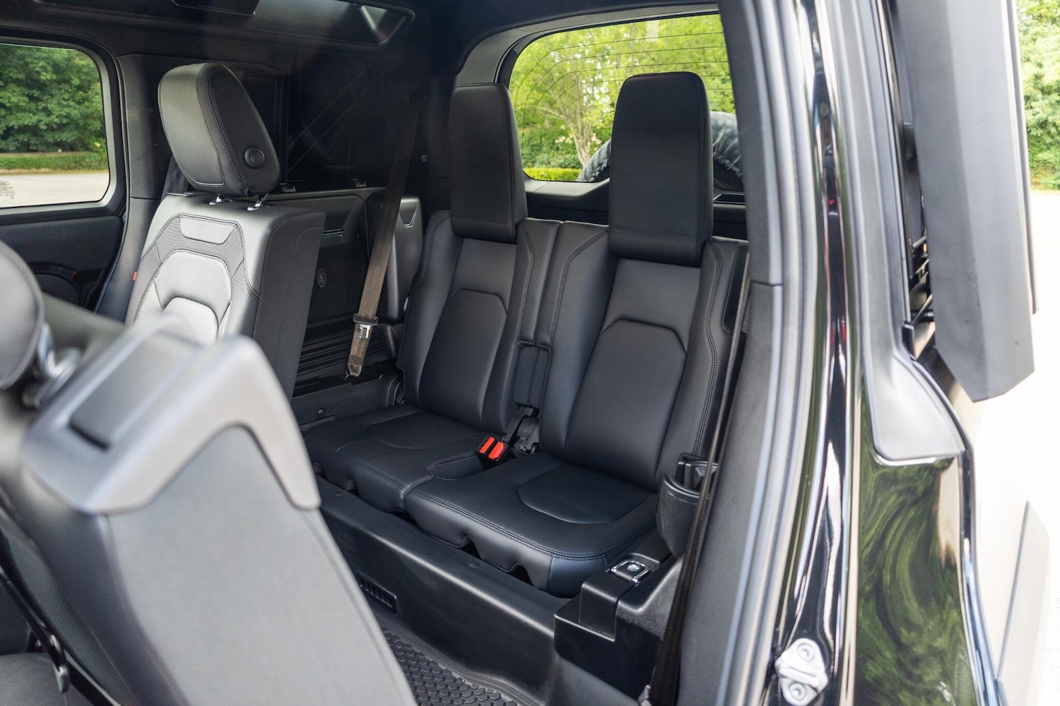 Used Land Rover Defender 2024 for sale - 76988683: Photo 18