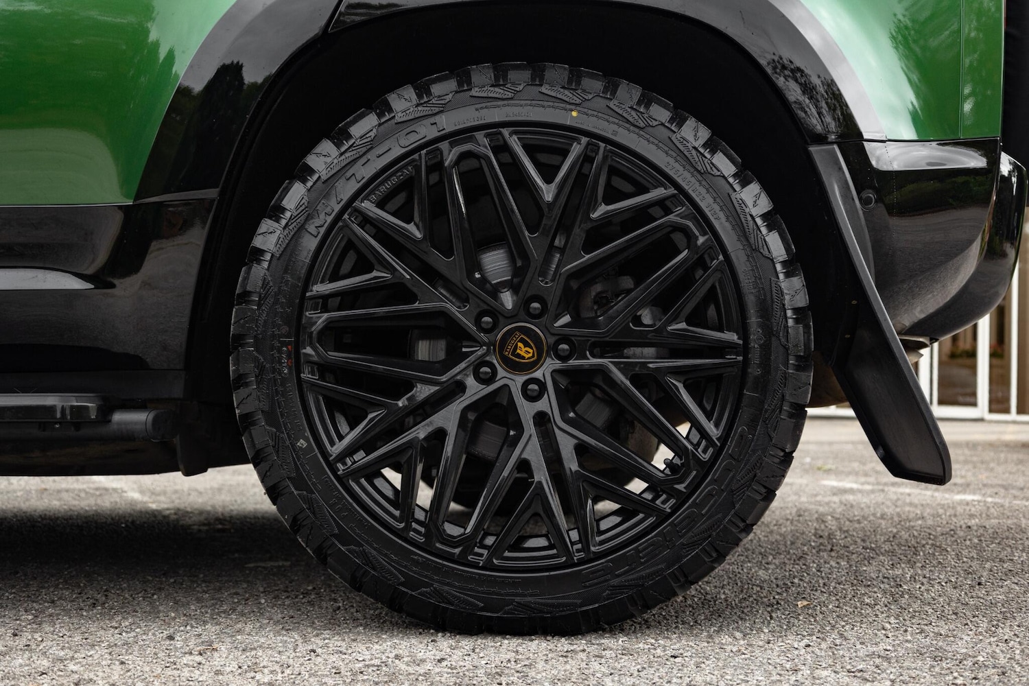 Used Land Rover Defender 2024 for sale - 76988683: Photo 28