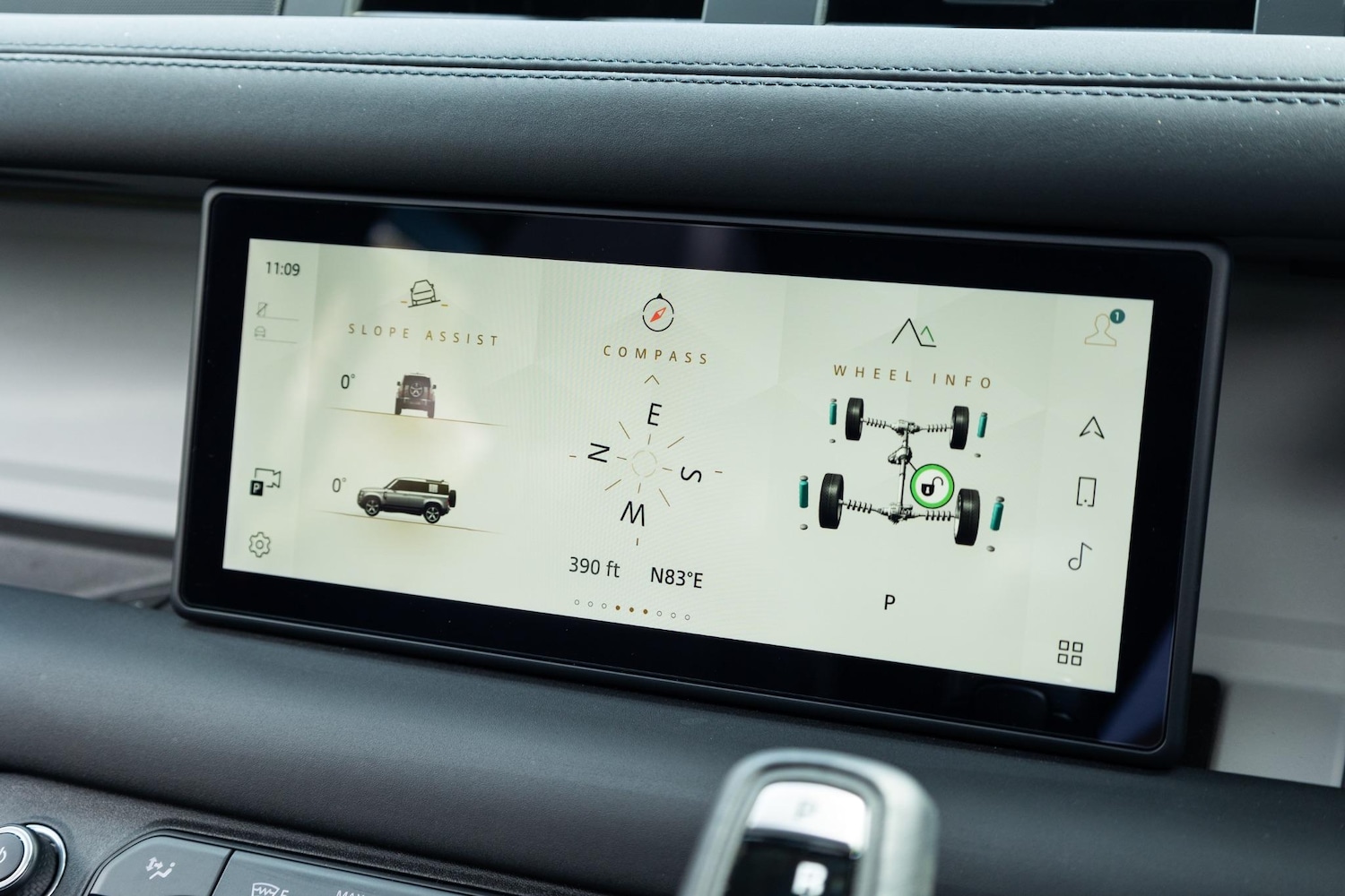 Used Land Rover Defender 2024 for sale - 76988683: Photo 35