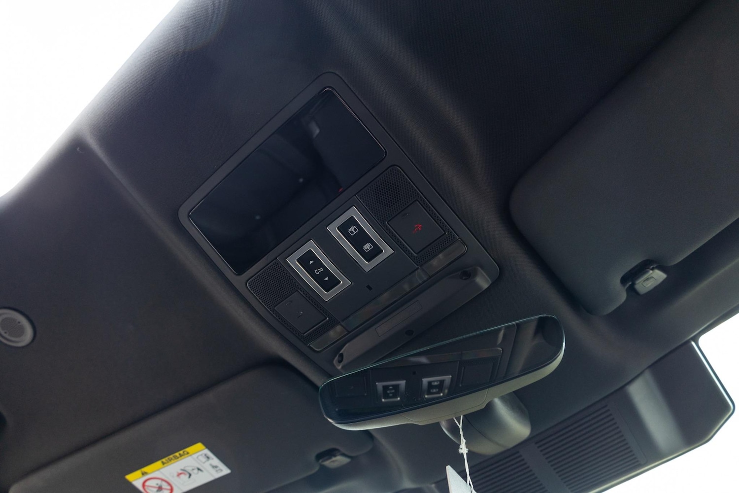 Used Land Rover Defender 2024 for sale - 76988683: Photo 36